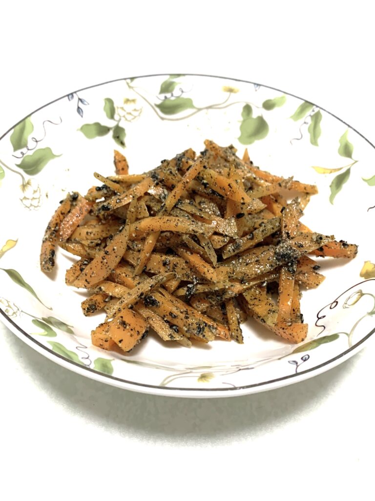 にんじんの黒ごまナムル　薬膳レシピ