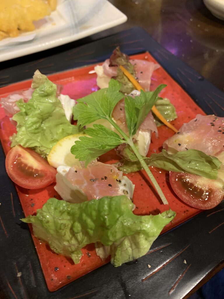 山陰旬華 新鮮組の生ハムとチーズの盛り合わせ
